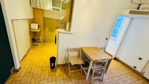 2-bed apart close to Louvre