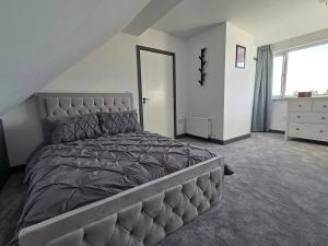 3 bedrooms - for families and contractors - lovely home