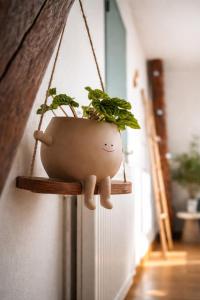 Chambre privée, A lombre des Pommiers