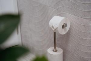 Modern style, sophisticated one bedroom apartment!