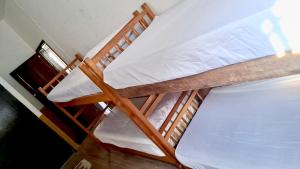 Casa de praia com piscina e área externa gourmet