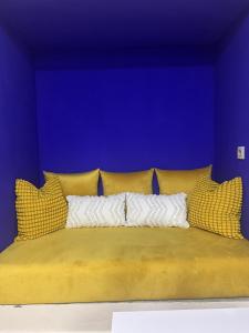 Blue and sun Majorelle comfort and spacious