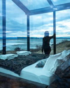 Panorama Glass Lodge WEST