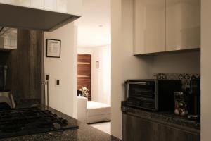 Modern and equipped apartment next to Plaza Patria