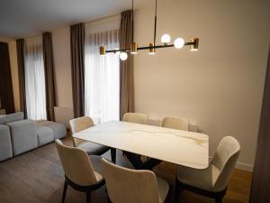 Paster Plaza deluxe apartments