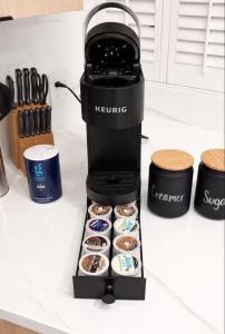 Modern 2BR in Capitol Hill Patio & Free Parking