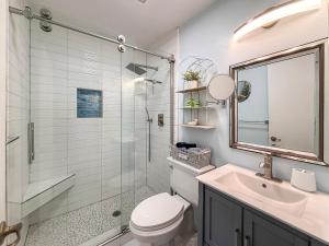 Breakers 324 Oceanfront Condo Hilton Head Coligny Beach, Direct Beach Access