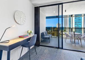 Ocean View Cavil Surfers Sleeps 6