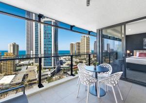 Ocean View Cavil Surfers Sleeps 6