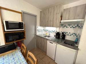 Argelès-sur-Mer : Appartement cosy avec terrasse pour 4 pers, proche plage - FR-1-837-102