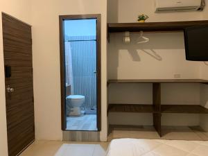 Los Soles Suite Mall del Sol Guayaquil Airport