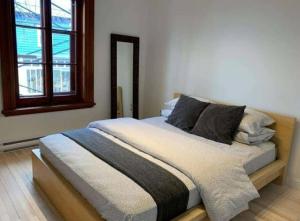 Magnifique appartement Vieux-Lévis rdc ou 2e