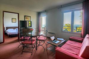 Appart'hotels Zenitude Hotel-Residences Les Terrasses du Lac : photos des chambres