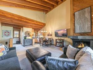 Family cabin on resort at Northstar