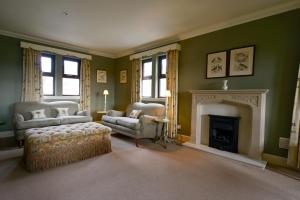 The Factors Inn & Factors Cottage