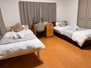 Roomy 4BR Home Sleeps 9／ShinOsaka／Large Groups
