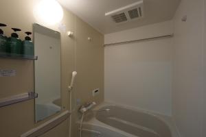 New OPEN!難波まで電車で5分!花園町駅徒歩1分!ホテルリネン使用 302