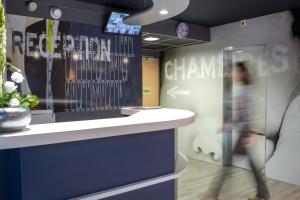 Hotels ibis budget Aubagne Paluds Agora : photos des chambres