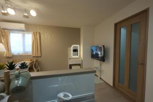 New OPEN!難波まで電車で5分!花園町駅徒歩1分!ホテルリネン使用 303