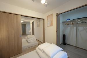 New OPEN!難波まで電車で5分!花園町駅徒歩1分!ホテルリネン使用 303