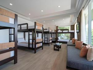 Anilao Awari Bay Resort