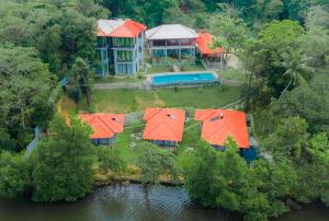 River Shades Hotel