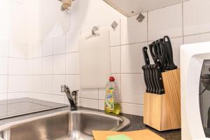 Affordable Stylish Studio Easy City Access