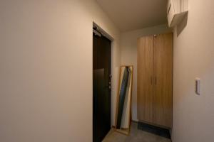 New OPEN!難波まで電車で5分!花園町駅徒歩1分!ホテルリネン使用 202