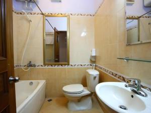 Hanoi Lucky II Hotel