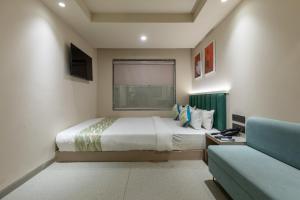 Hotel Redvibe-A Unit of RVS Groups