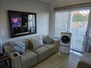 Secure 2 Bedroom Ground Floor Apartment