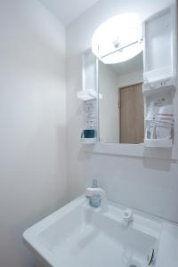 New OPEN!難波まで電車で5分!花園町駅徒歩1分!ホテルリネン使用 405