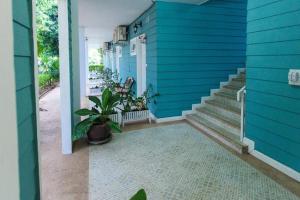 Varee Valley Resort and Restaurant