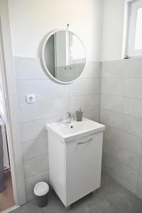 Sobe i apartmani MILLA