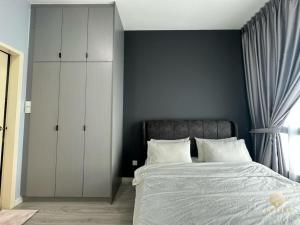 Meta Residence Seri Kembangan 3R2B 6 people