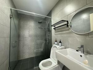Meta Residence Seri Kembangan 3R2B 6 people