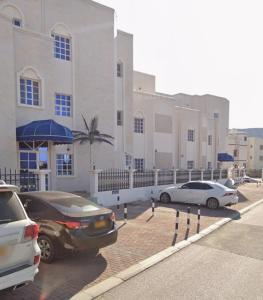 Manam Apartments by Etlala