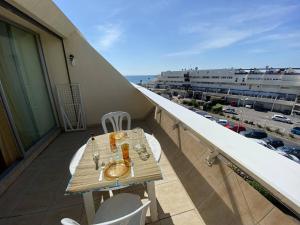 Studio cabine 4 couchages Cap dAgde Naturisme CN0060-E06