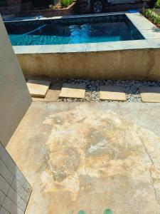 the Host at Bingos House