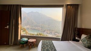 Serenity Hotel Near Laxman Jhula Tapvon Risikesh