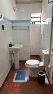 CASA CAIÇARA - Comfortable house 100m from Pereque Mirim Beach