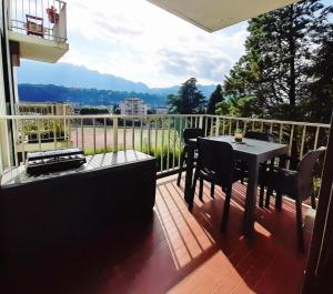 Apt 3 étoiles Piscine Tennis 2adultes et 2enfants