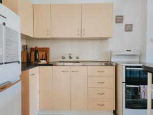 Alpine Base - Cosy Townhouse with Private Sauna