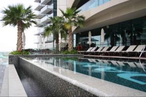 Damac Upper Crest 2BR Dubai Mall Near 5 min walk