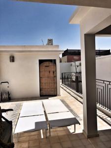 Riad Yara Farah