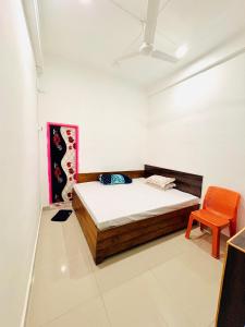 Mannat Lodge