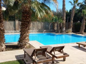 Stunning poolhouse duplex - 3 beds - South Marina