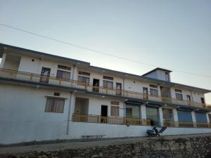 Hotel Himalayan Peak