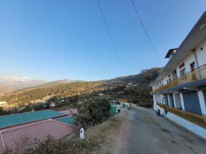 Hotel Himalayan Peak