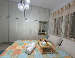 2-Bedroom Family Apartment, 5 min from Lavrio Port